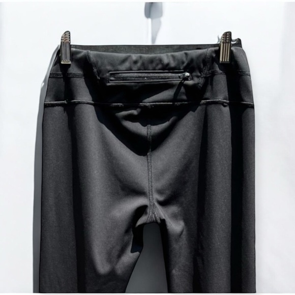 🌻Athleta Black Workout Activewear Leggings Back Stash Zip Pocket Size S EUC - Picture 4 of 6